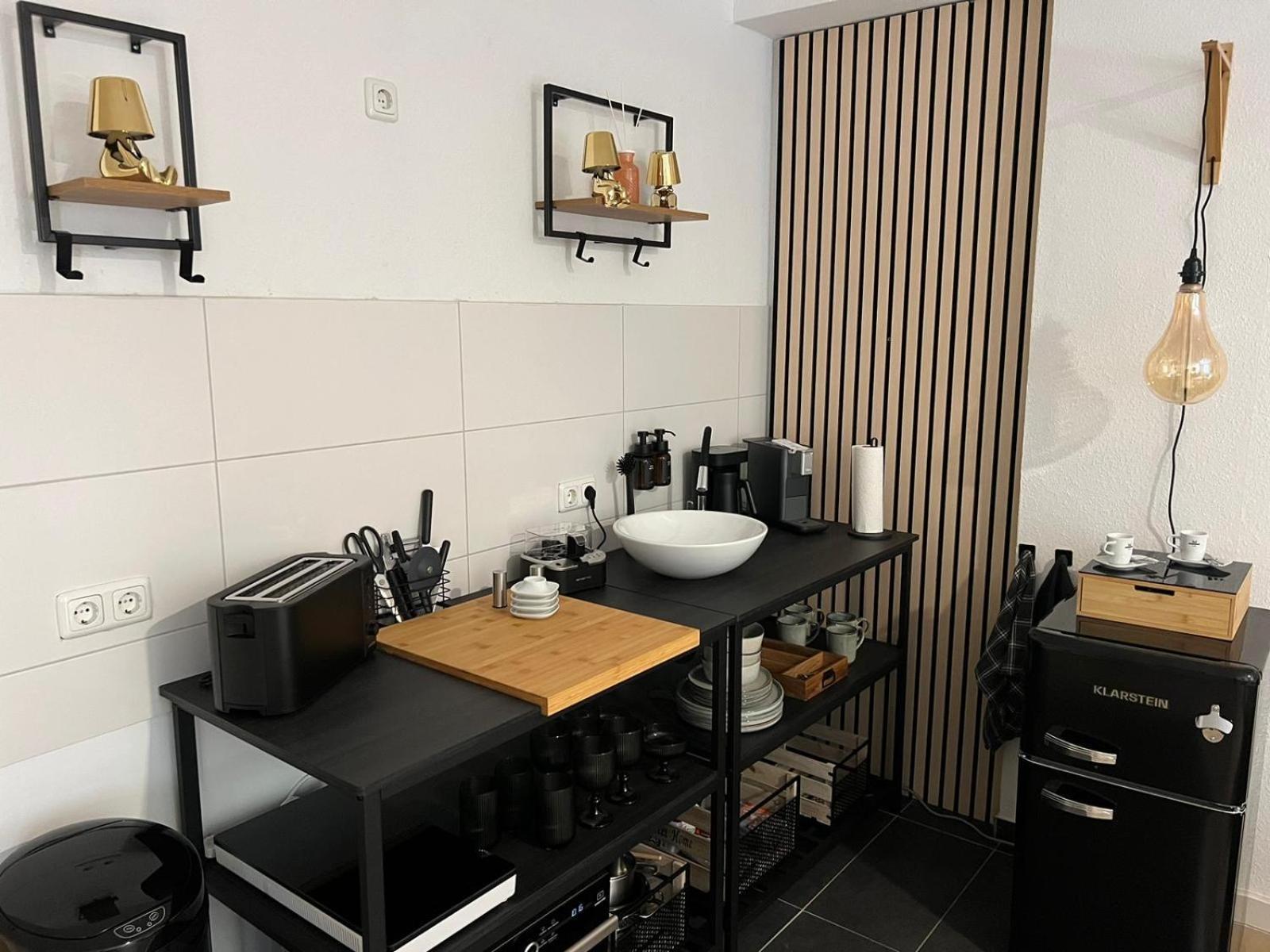 100M E-Ladestation - Max 4 Pers - Duesseldorf - Ruhrgebiet - Pilgerstaette Apartment Велберт Екстериор снимка